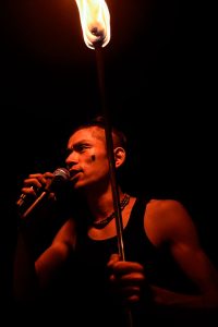 ”大人のビーチキャンプ”ソロファイヤーショー